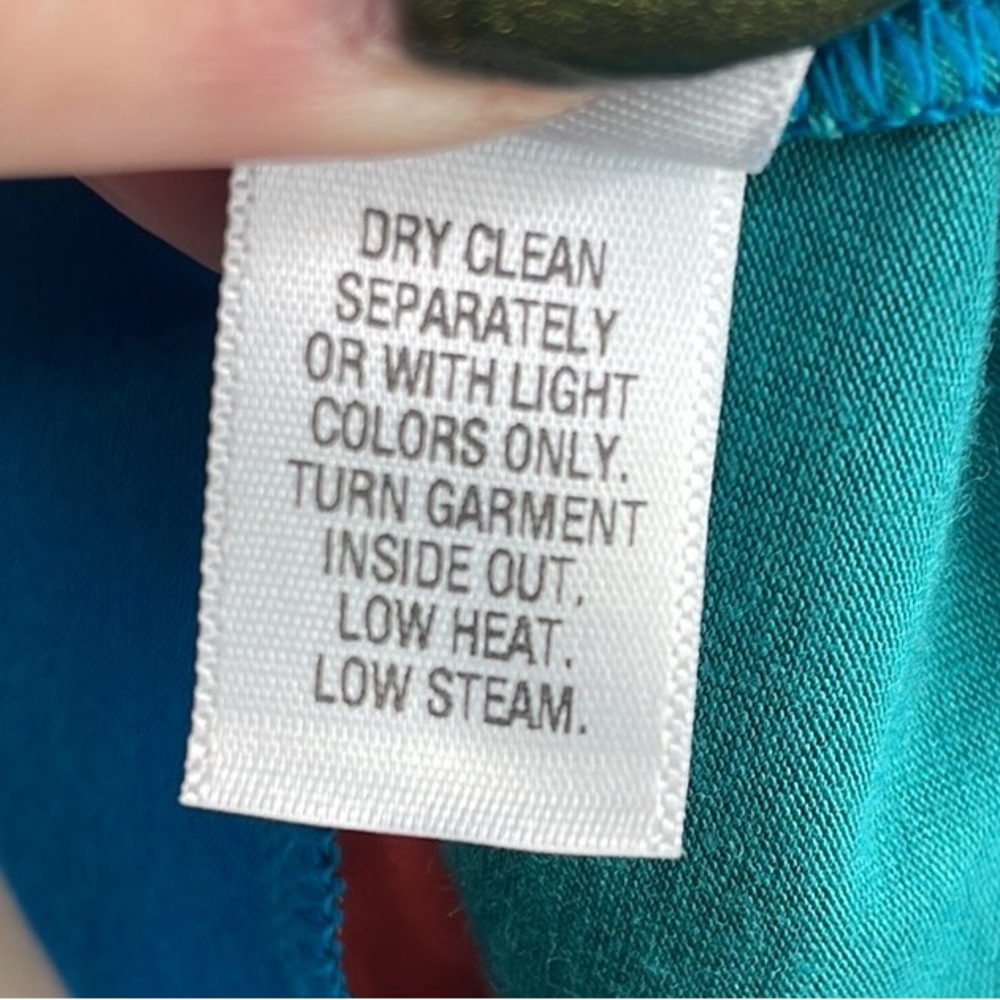 St John 2 piece cardigan jacket and t-shirt set - medium/6 - Picture 15 of 15